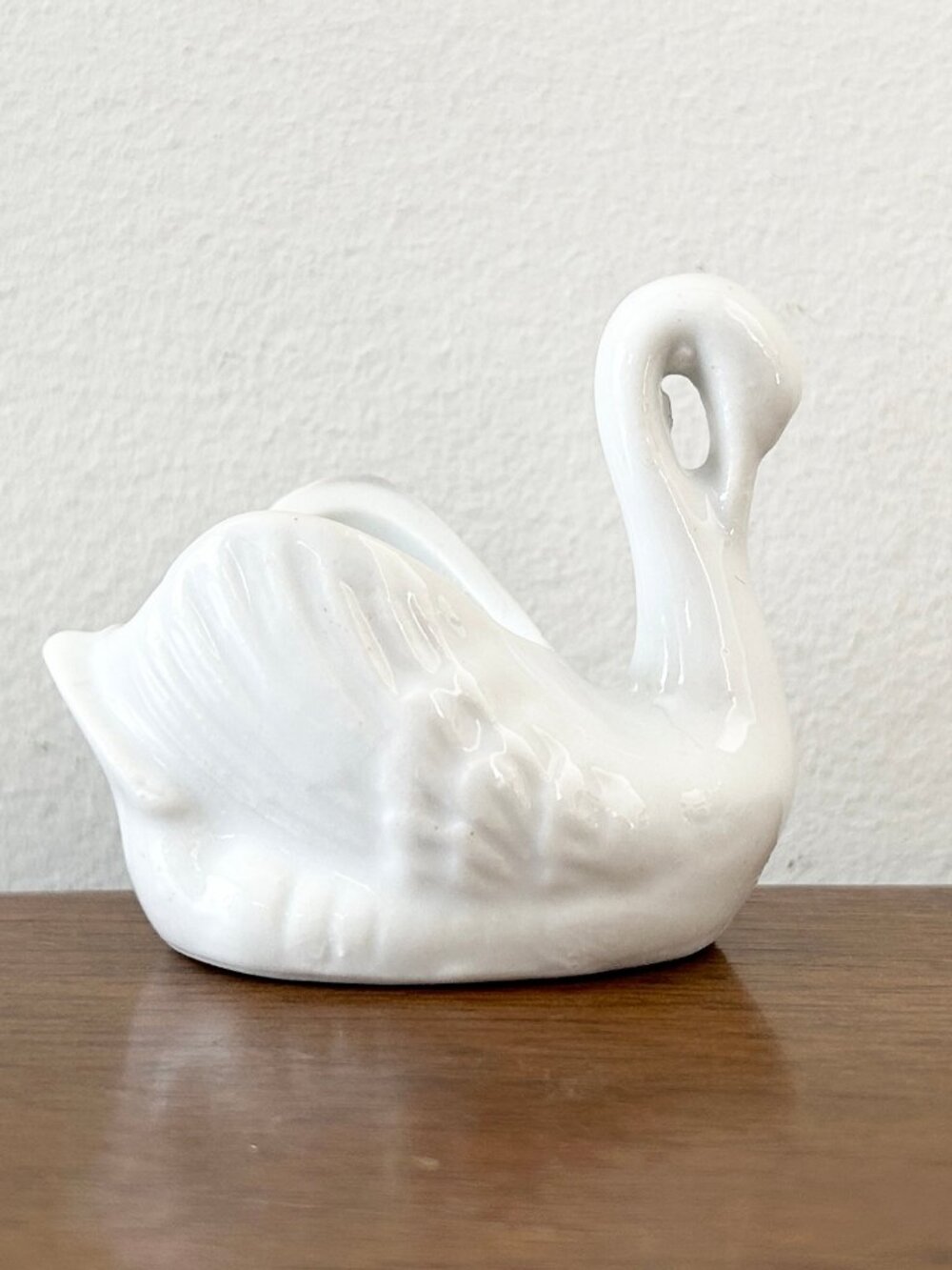 Vintage Swan Trinket Dish Ring Holder Small White Ceramic Bird Elegant Wedding
